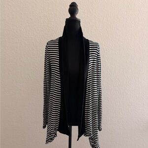 Liz Claiborne Black & White Open Front Cardigan Draped Longline